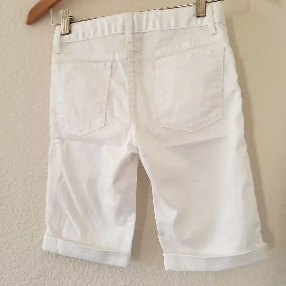 NWT - GAP White Jean Midi Shorts - Size 12 Slim